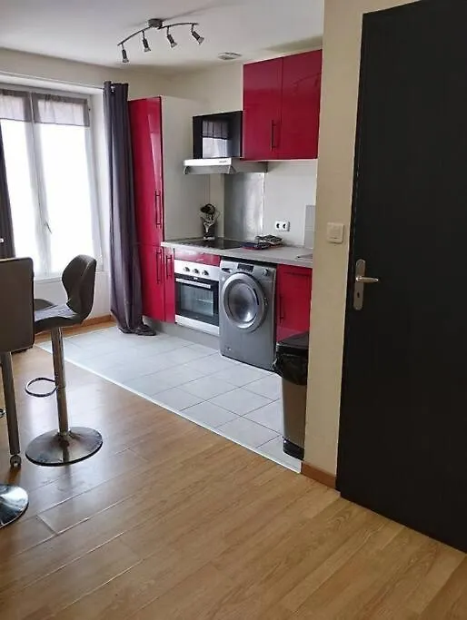 Appartement Brest Saint Martin Avec Belles Prestations 0*,  France